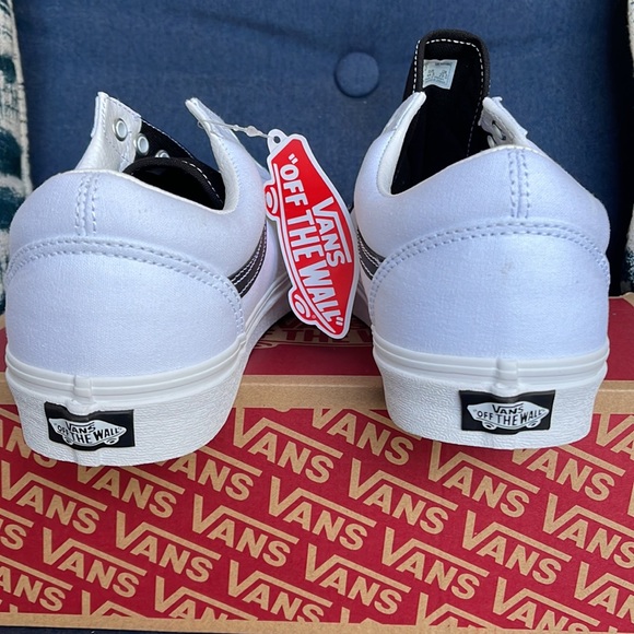 Vans WMNS Old Skool Color Block True White / Black Sneakers - Picture 14 of 16